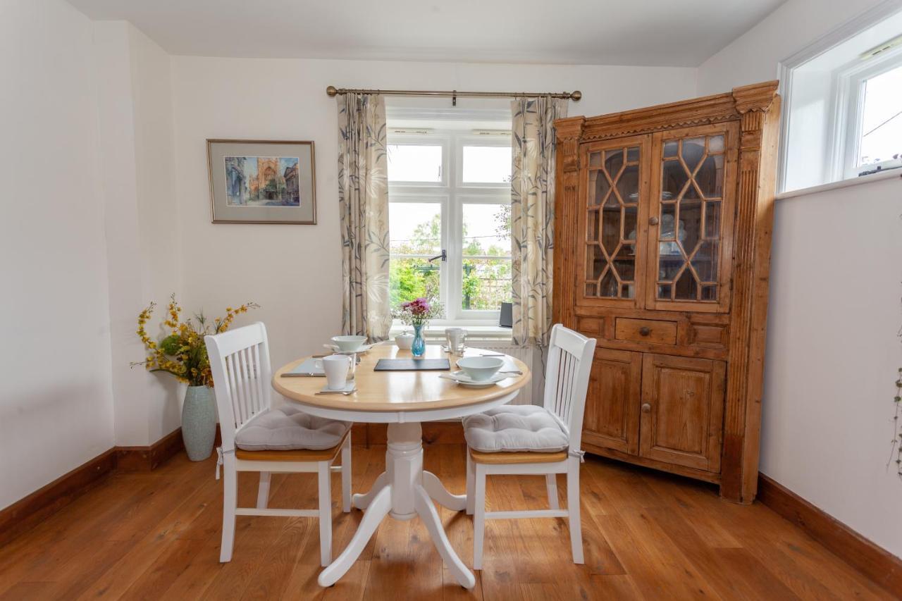 لِندهورْسٍتْ Avalon House B&B المظهر الخارجي الصورة
